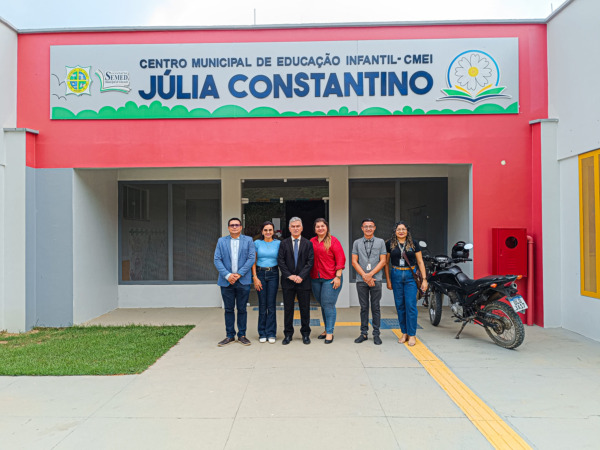 VISITA AO CENTRO MUNICIPAL DE EDUCAÇÃO INFANTIL JÚLIA CONSTANTINO 